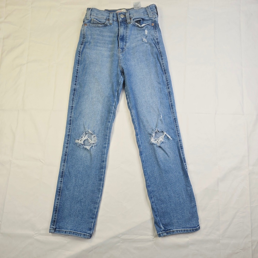 Signature Levi Strauss Women's High Rise Straight Jeans Size 2 Distressed H4